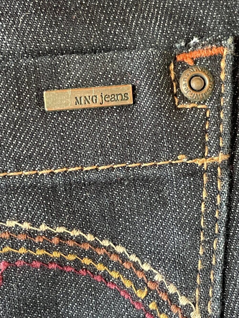 MNG Ines Jeans - Picture 4 of 5